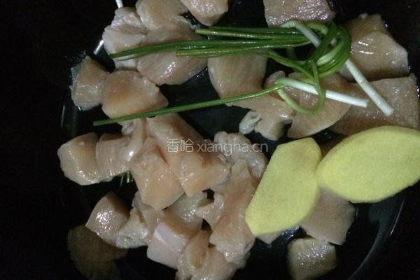 黑芝麻鸡肉松的做法图解2
