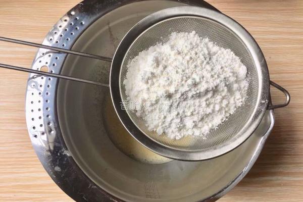 酸甜软糯蔓越莓麻薯的做法图解3