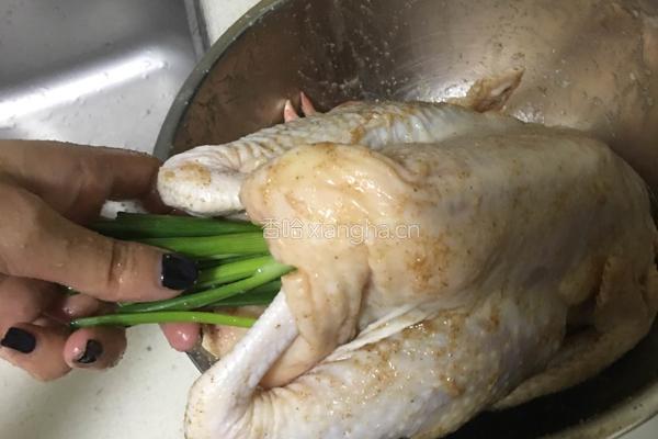 电饭煲盐焗鸡的做法图解4