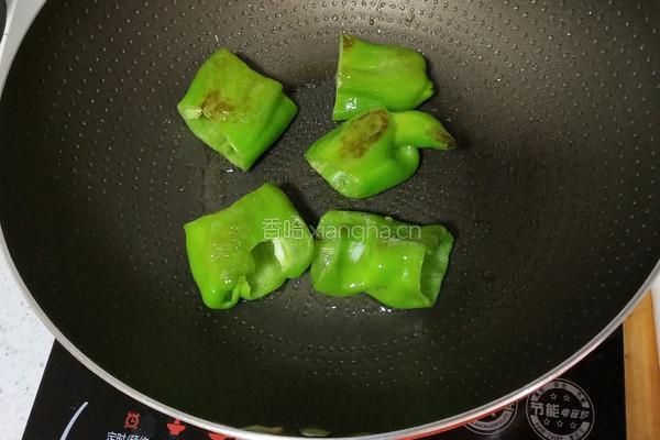 虎皮尖椒的做法图解5