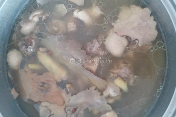 土茯苓红豆鸭汤的做法图解5