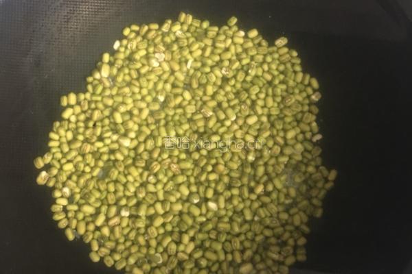 大米绿豆汤的做法图解3