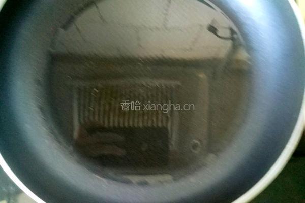 西蓝花炒黑米饭的做法图解9
