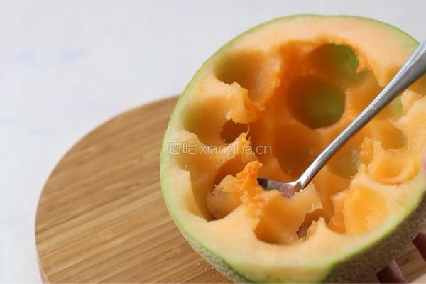 蜜瓜慕斯的做法图解4