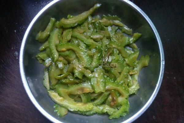 酱油炒苦瓜（减轻苦味）的做法图解7