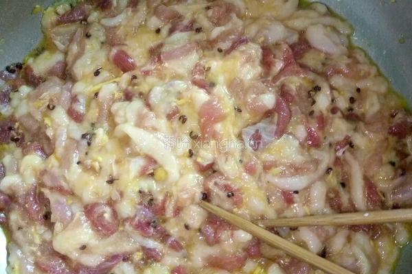 酥肉的做法图解1
