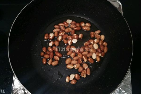 雪碧麻酱拌面的做法图解2