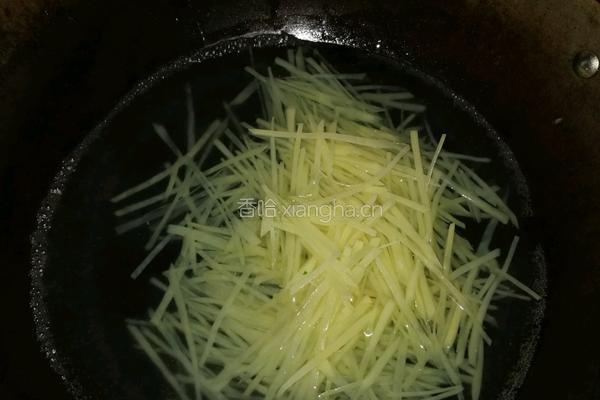 素炒土豆丝的做法图解3