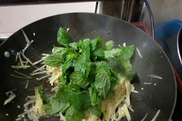 薄荷清炒土豆丝的做法图解6