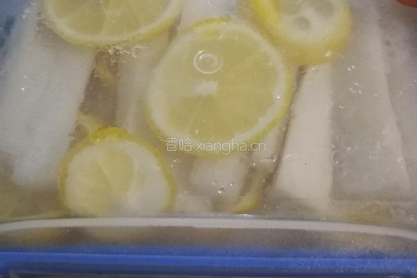 养颜润肺萝卜条的做法图解3