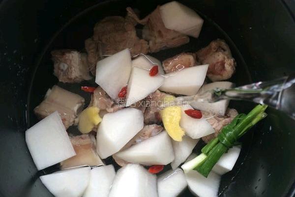萝卜炖排骨的做法图解9