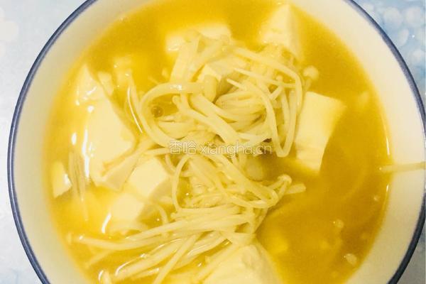 金针菇豆腐汤的做法图解5