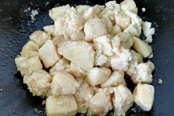 蒜薹炒鸡丁的做法图解8