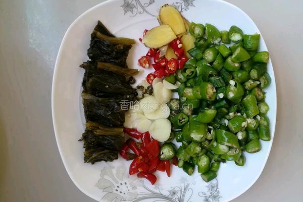 家常鲫鱼的做法图解3