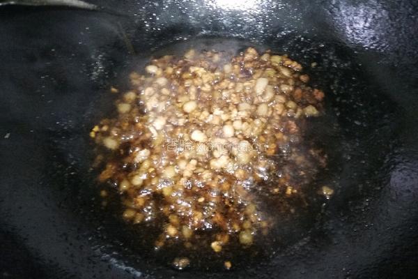 肉沫豇豆包的做法图解5