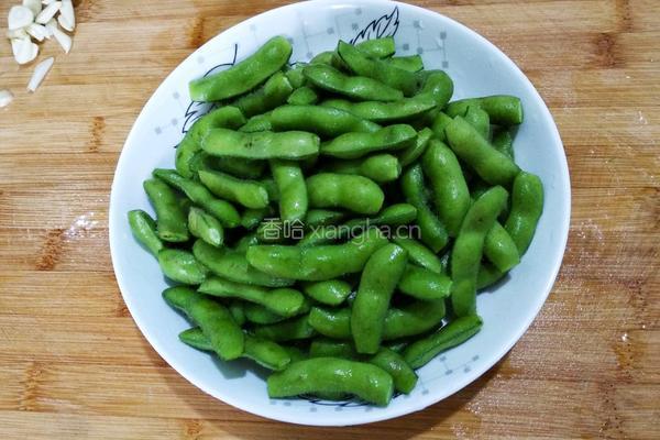 五香盐水煮毛豆的做法图解4