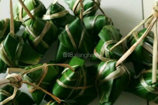 传统四角粽的做法图解6