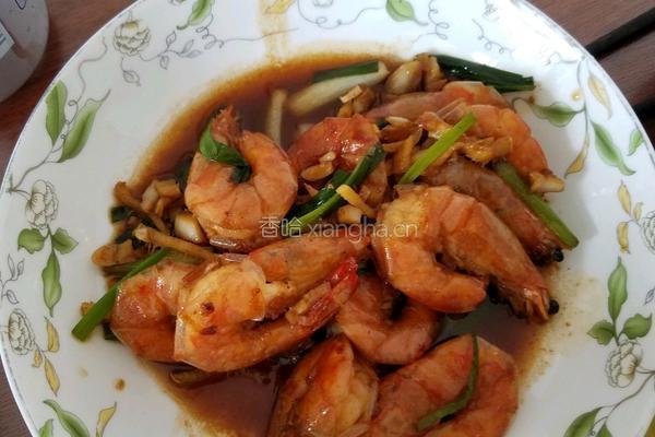 蒜香油焖虾的做法图解10