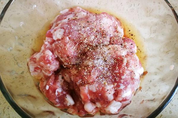 辣白菜饺子的做法图解5