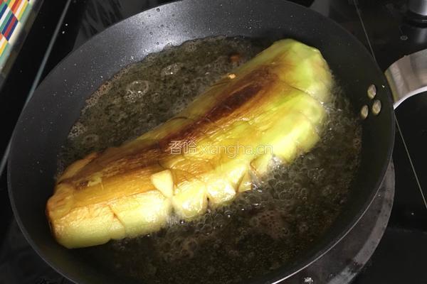 麻辣蒜香茄子的做法图解3