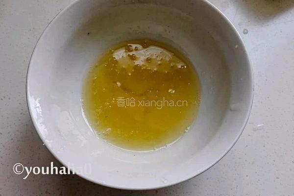 酸奶蔓越莓慕斯的做法图解3