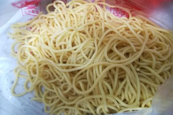 肉丝炒面的做法图解2