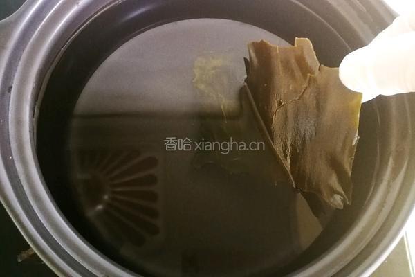 辣白菜饺子锅的做法图解1