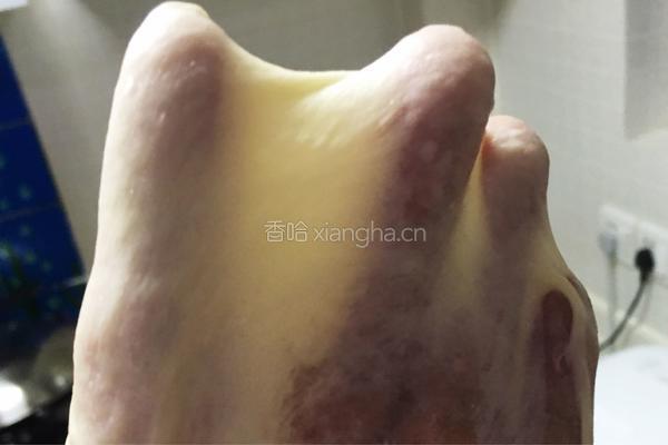奶香蓝莓餐包的做法图解5