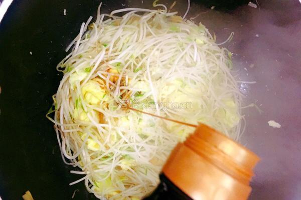豆芽炒鸡蛋的做法图解6