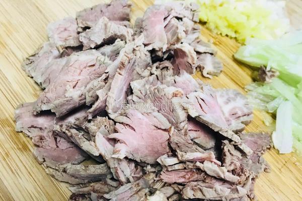 馋嘴牛肉拌面的做法图解5