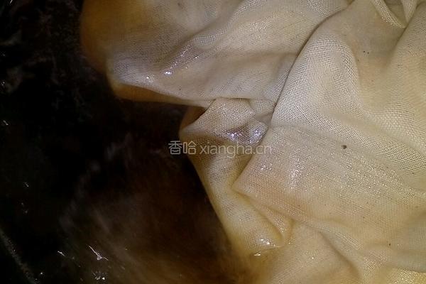 港式奶茶的做法图解1