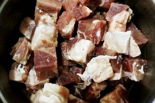 红烧牛肉的做法图解1