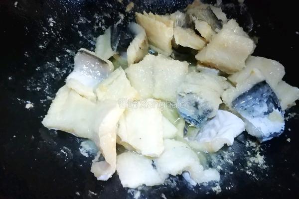 蒜香鳗鱼干的做法图解5