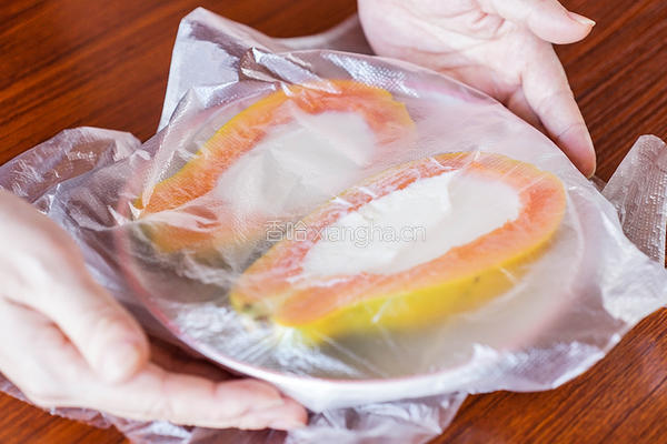 花胶木瓜牛奶冻，颜值超高！的做法图解7