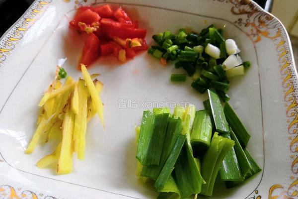 煎炒蕨粑的做法图解4