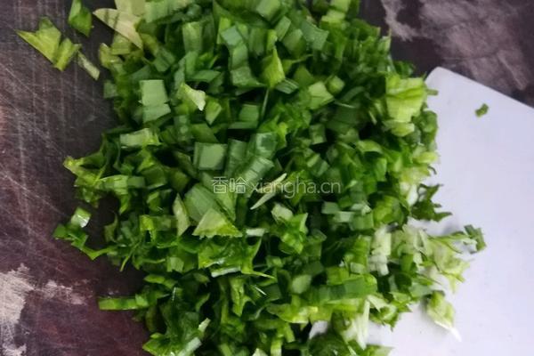 皮菜煎鸡蛋的做法图解1