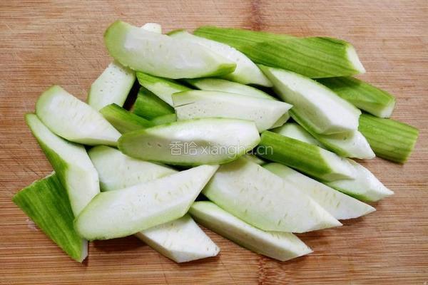 丝瓜烧豆果的做法图解3