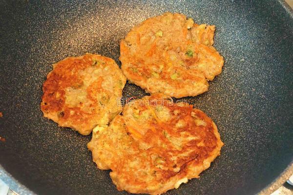西兰花粉丝煎饼的做法图解12