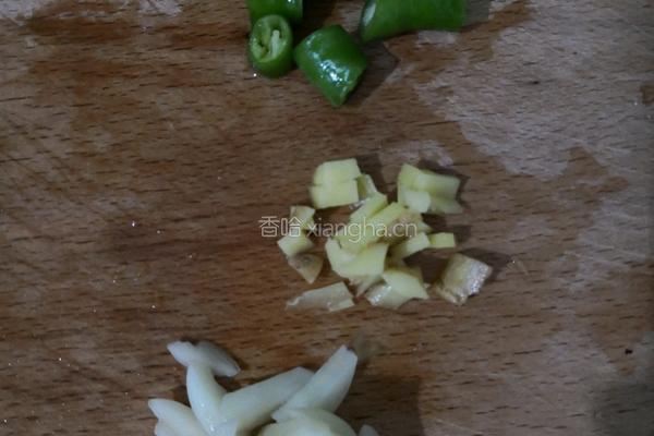 豇豆土豆焖饭的做法图解2