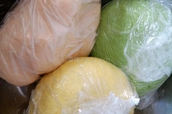 彩色春饼的做法图解1