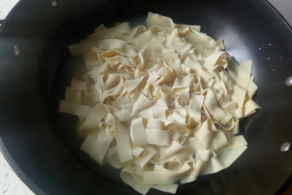 麻辣孜然干豆腐的做法图解5