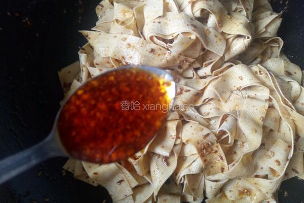 麻辣孜然干豆腐的做法图解17