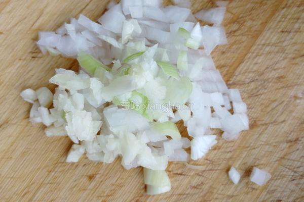 土豆烧牛肉的做法图解3