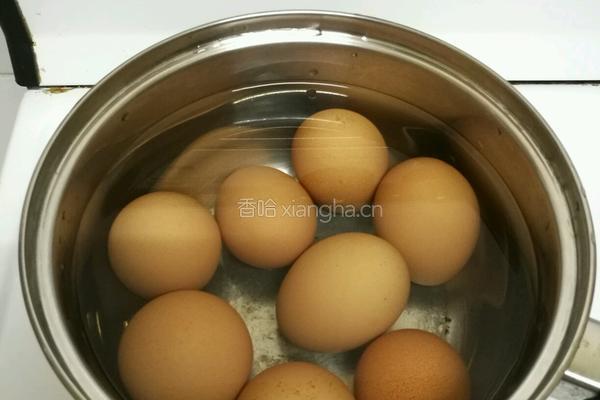 卤蛋的做法图解2