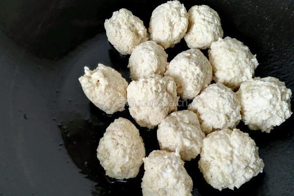 糖醋鸡肉丸的做法图解8