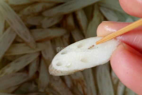 酸辣藕尖的做法图解2