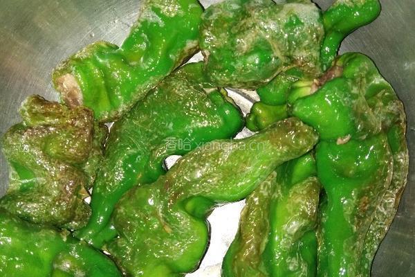 辣椒酿肉的做法图解4