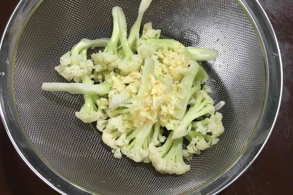白胖子花菜的做法图解1