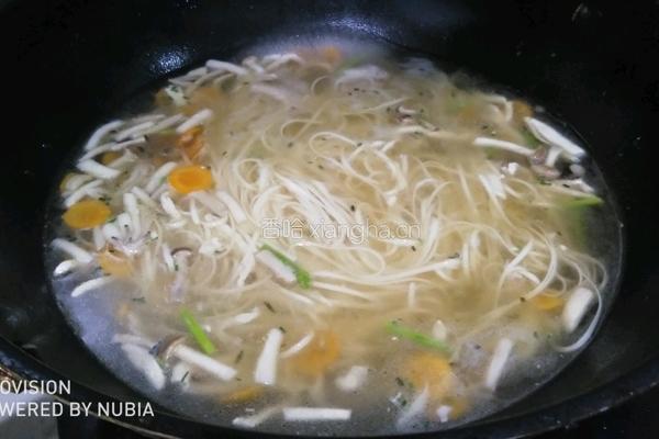 鸡丝蔬菜营养面的做法图解7