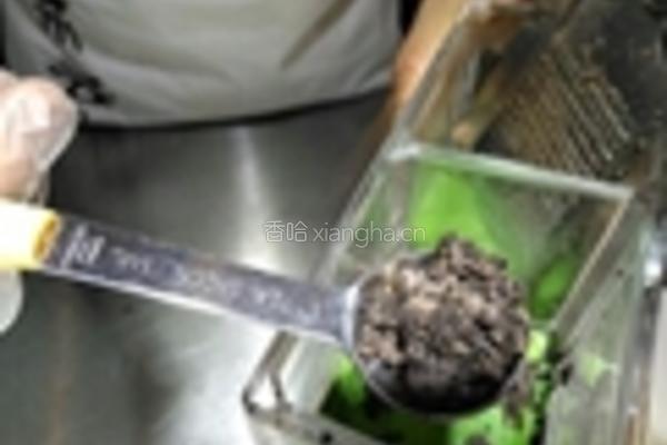 黑松露野生牛肝菌烧牛蛙的做法图解12